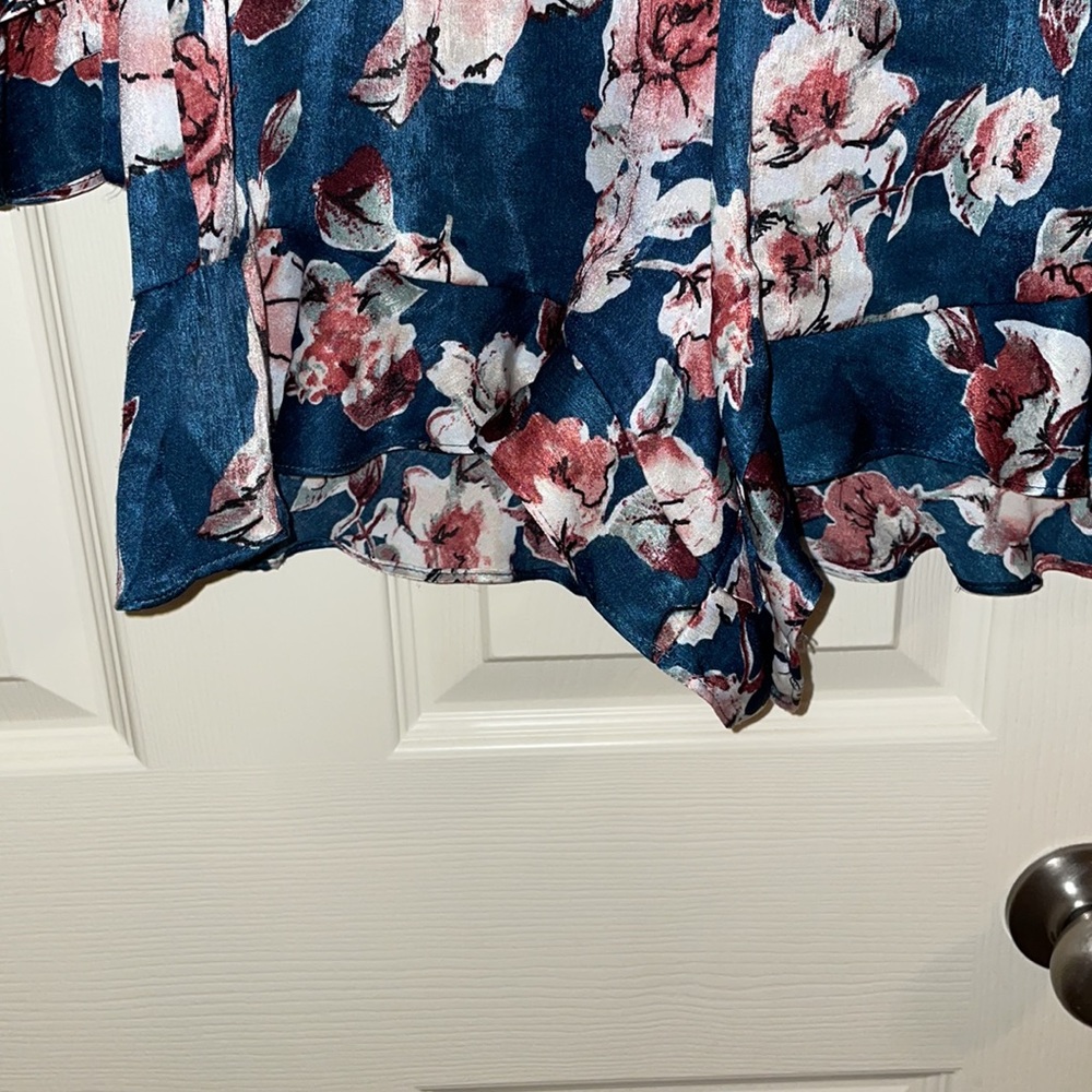 Romper - Picture 6 of 6